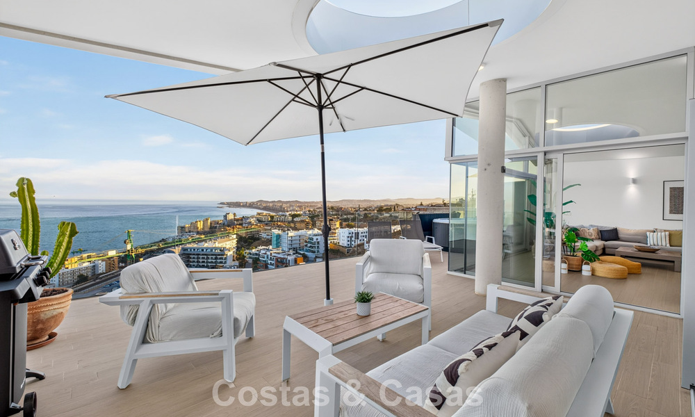 Exclusive corner penthouse with panoramic sea views for sale in El Higueron Resort, Benalmádena, Costa del Sol 807760