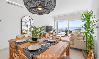 Stylish, top-floor, corner apartment with breathtaking sea views for sale in El Higuerón, Fuengirola, Costa del Sol 807554 