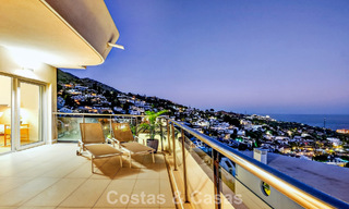 Stylish, top-floor, corner apartment with breathtaking sea views for sale in El Higuerón, Fuengirola, Costa del Sol 807571 