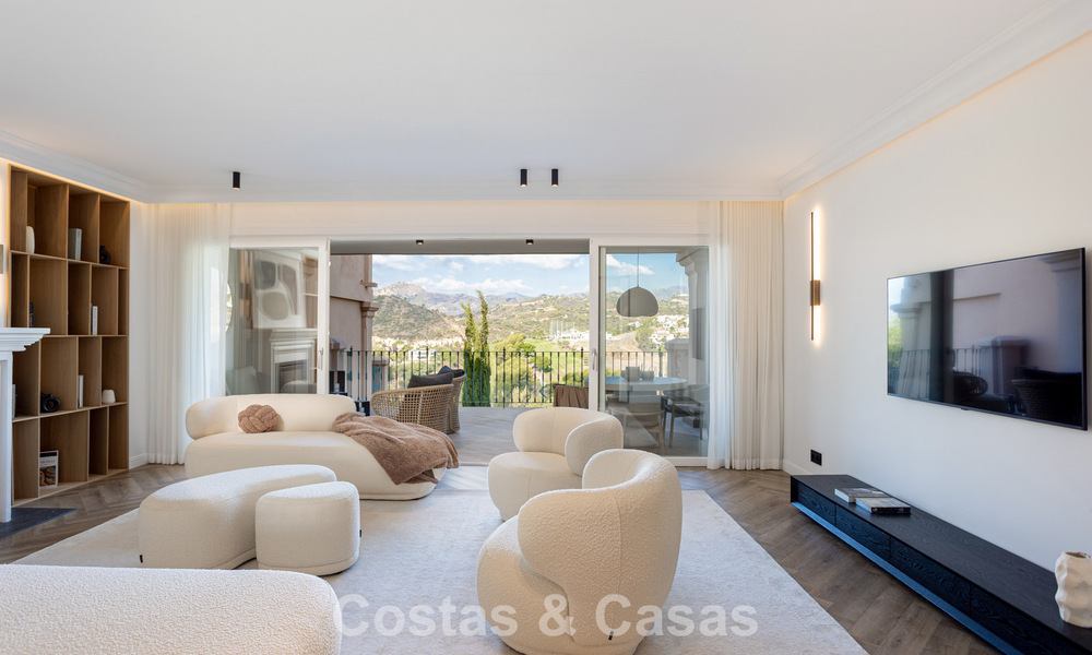 Modernized semi-detached house with panoramic views for sale in the hills of Marbella - Benahavís 807603
