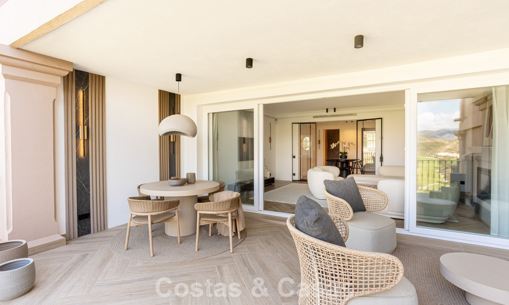 Modernized semi-detached house with panoramic views for sale in the hills of Marbella - Benahavís 807615