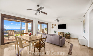 Mediterranean villa with superb golf and sea views for sale in Los Arqueros, Marbella - Benahavís 807762 