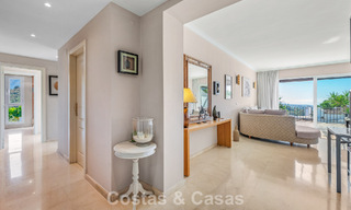 Stunning penthouse with renovation potential for sale with golf and sea views in La Quinta, Marbella - Benahavís 807685 