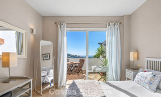 Stunning penthouse with renovation potential for sale with golf and sea views in La Quinta, Marbella - Benahavís 807697 