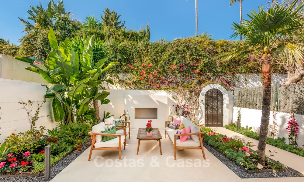 Single-story luxury villa with Spanish boutique-style architecture for sale in Sierra Blanca on Marbella’s Golden Mile 807642