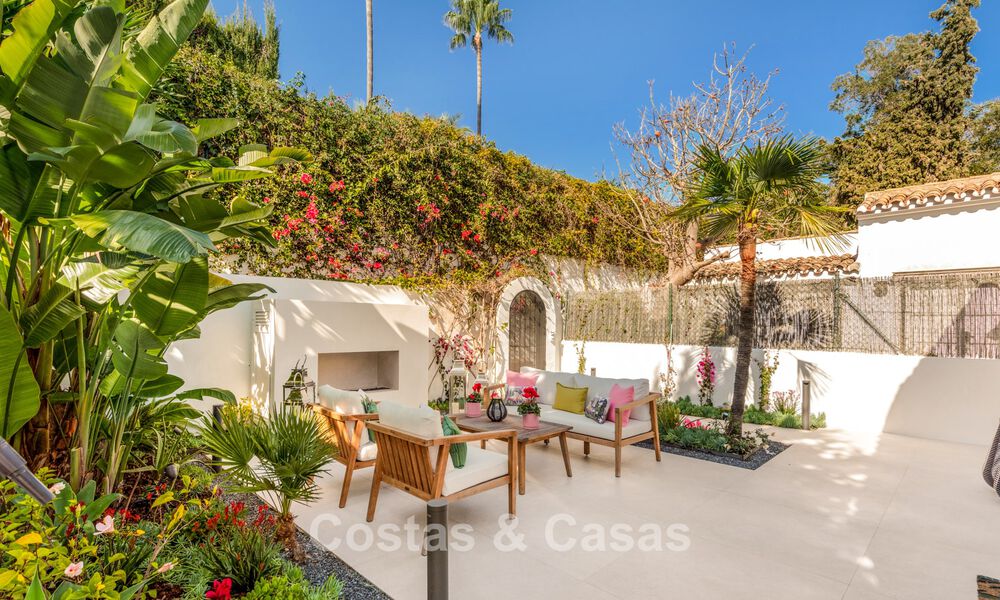 Single-story luxury villa with Spanish boutique-style architecture for sale in Sierra Blanca on Marbella’s Golden Mile 807644