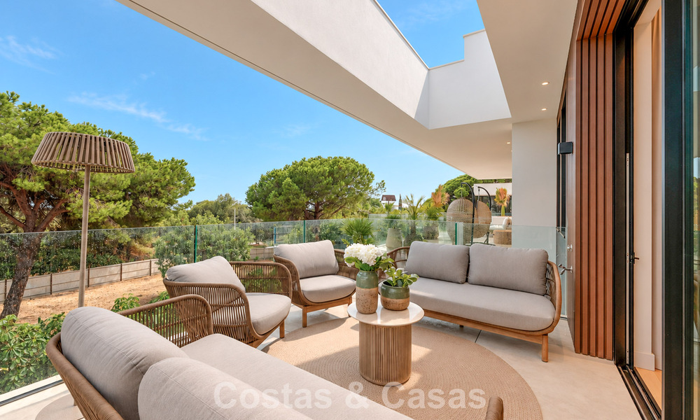 Exclusive modern new-build villa with panoramic views for sale on Marbella’s renowned Golden Mile 807784