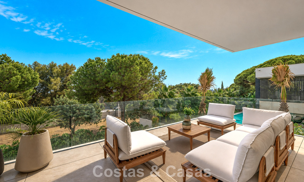 Exclusive modern new-build villa with panoramic views for sale on Marbella’s renowned Golden Mile 807800