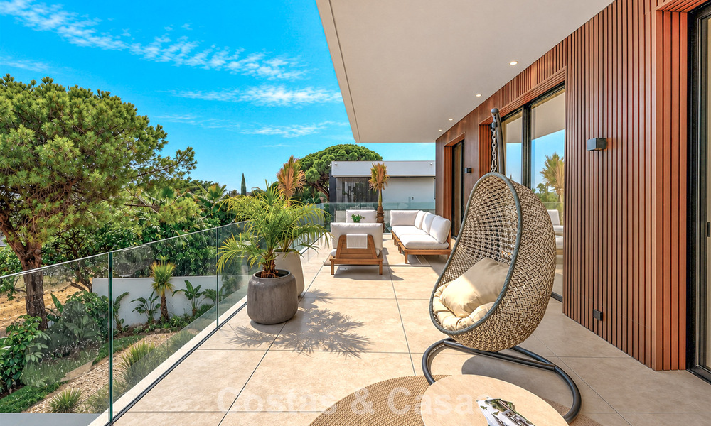 Exclusive modern new-build villa with panoramic views for sale on Marbella’s renowned Golden Mile 807801