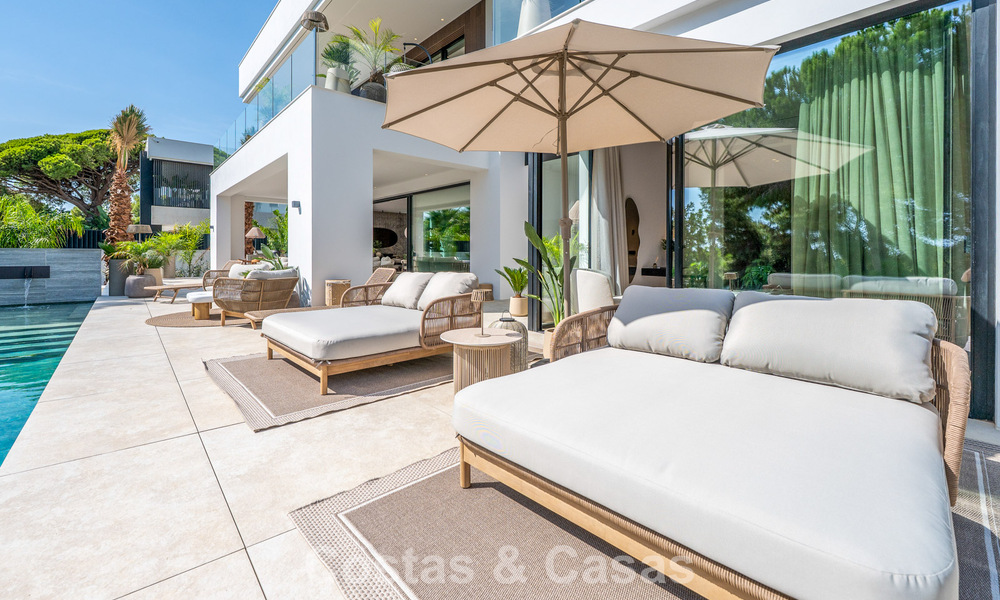 Exclusive modern new-build villa with panoramic views for sale on Marbella’s renowned Golden Mile 807864