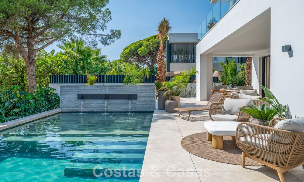 Exclusive modern new-build villa with panoramic views for sale on Marbella’s renowned Golden Mile 807865