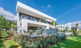 Exclusive modern new-build villa with panoramic views for sale on Marbella’s renowned Golden Mile 807866 