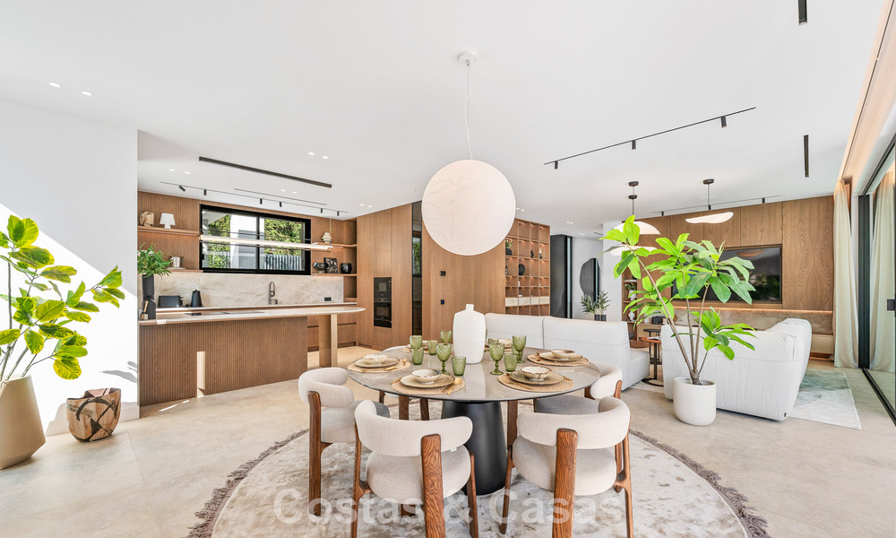 Exclusive modern new-build villa with panoramic views for sale on Marbella’s renowned Golden Mile 807889