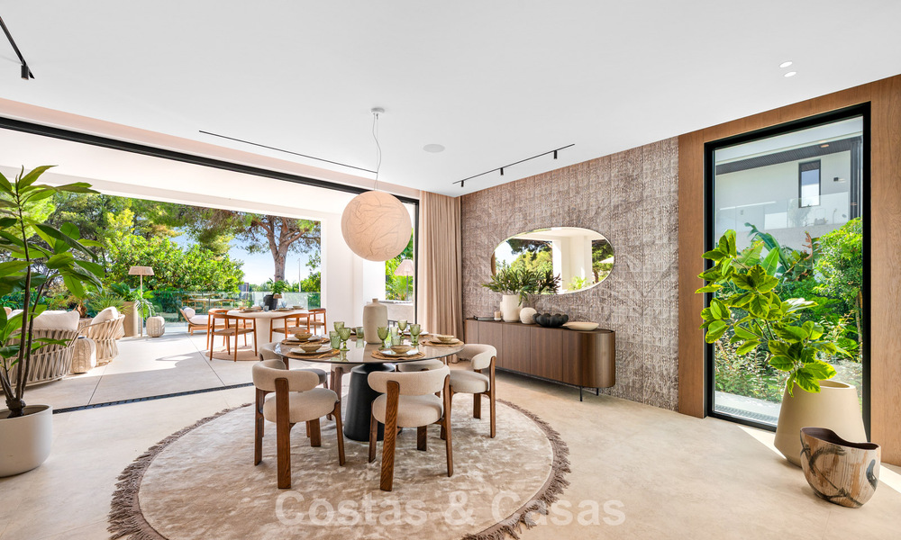 Exclusive modern new-build villa with panoramic views for sale on Marbella’s renowned Golden Mile 807891
