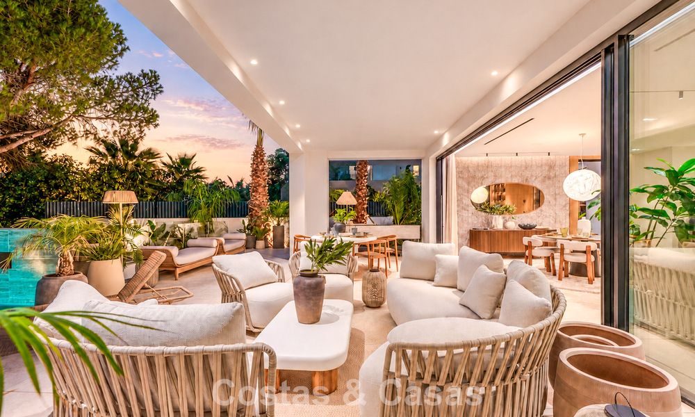 Exclusive modern new-build villa with panoramic views for sale on Marbella’s renowned Golden Mile 807935