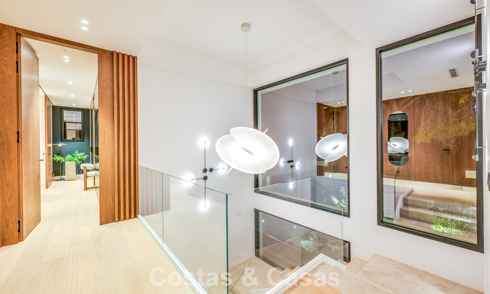 Exclusive modern new-build villa with panoramic views for sale on Marbella’s renowned Golden Mile 807950