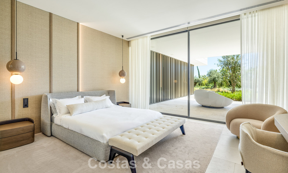 Cutting-edge new-build villa for sale with spectacular panoramic views in La Reserva Club, Sotogrande, Costa del Sol 807903