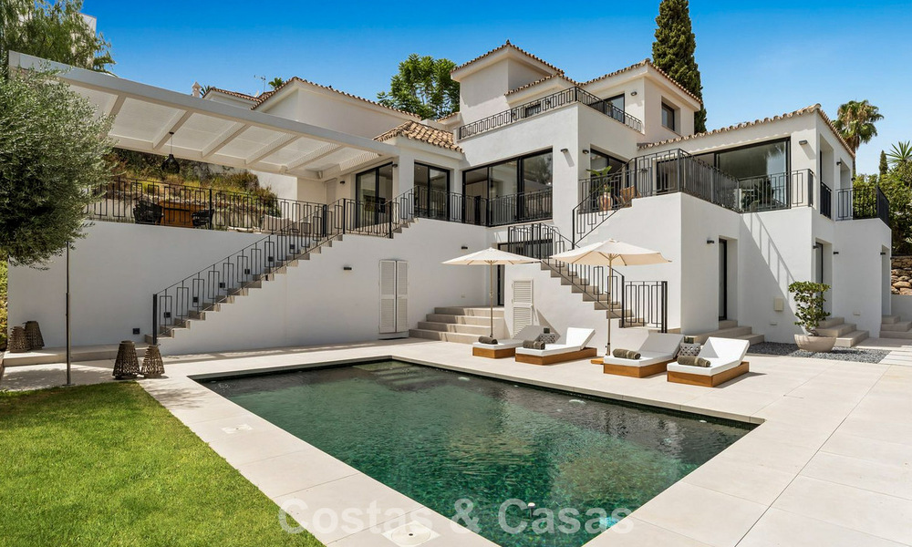 Modernised villa with contemporary mediterranean architecture for sale in Nueva Andalucía’s Golf Valley, Marbella 807965
