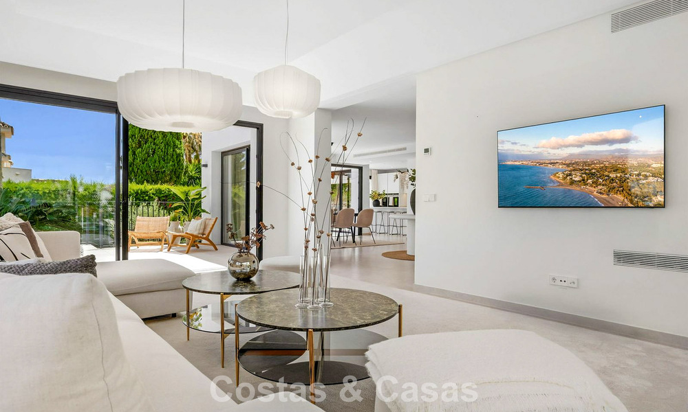 Modernised villa with contemporary mediterranean architecture for sale in Nueva Andalucía’s Golf Valley, Marbella 807977