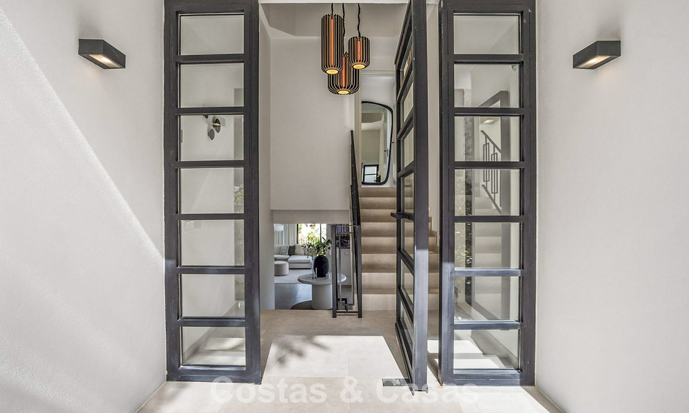 Modernised villa with contemporary mediterranean architecture for sale in Nueva Andalucía’s Golf Valley, Marbella 808016