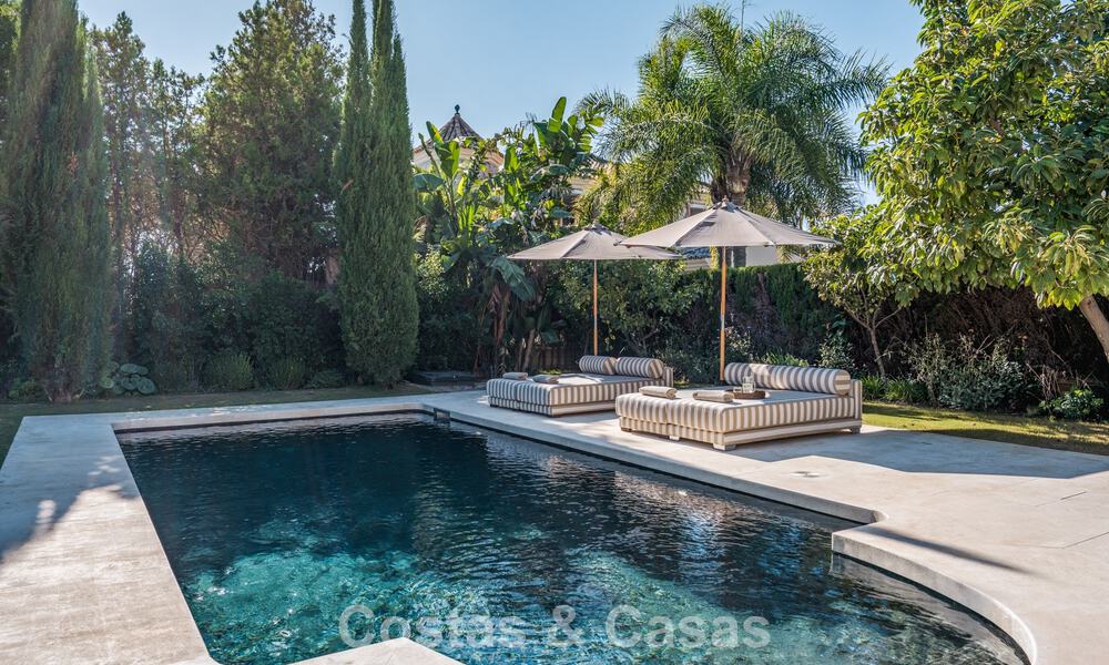 Mediterranean luxury villa with French-inspired interiors for sale in the heart of Nueva Andalucia, Marbella 808019