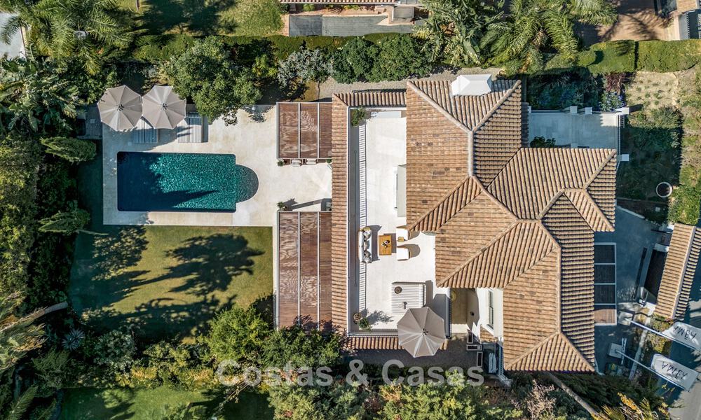 Mediterranean luxury villa with French-inspired interiors for sale in the heart of Nueva Andalucia, Marbella 808020