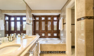 Apartments for sale in La Alzambra, within walking distance of Puerto Banús in Nueva Andalucía, Marbella 807703 
