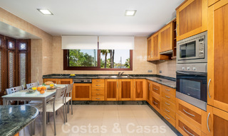 Apartments for sale in La Alzambra, within walking distance of Puerto Banús in Nueva Andalucía, Marbella 807722 