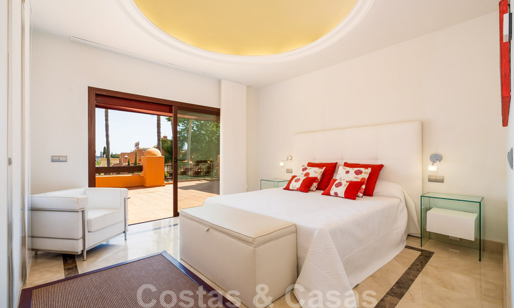 Apartments for sale in La Alzambra, within walking distance of Puerto Banús in Nueva Andalucía, Marbella 807723