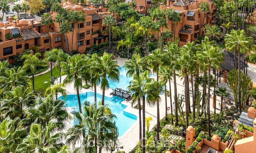 Apartments for sale in La Alzambra, within walking distance of Puerto Banús in Nueva Andalucía, Marbella 807726
