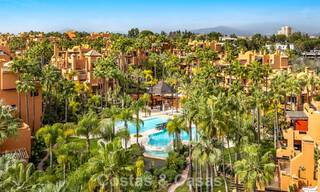 Apartments for sale in La Alzambra, within walking distance of Puerto Banús in Nueva Andalucía, Marbella 807727 