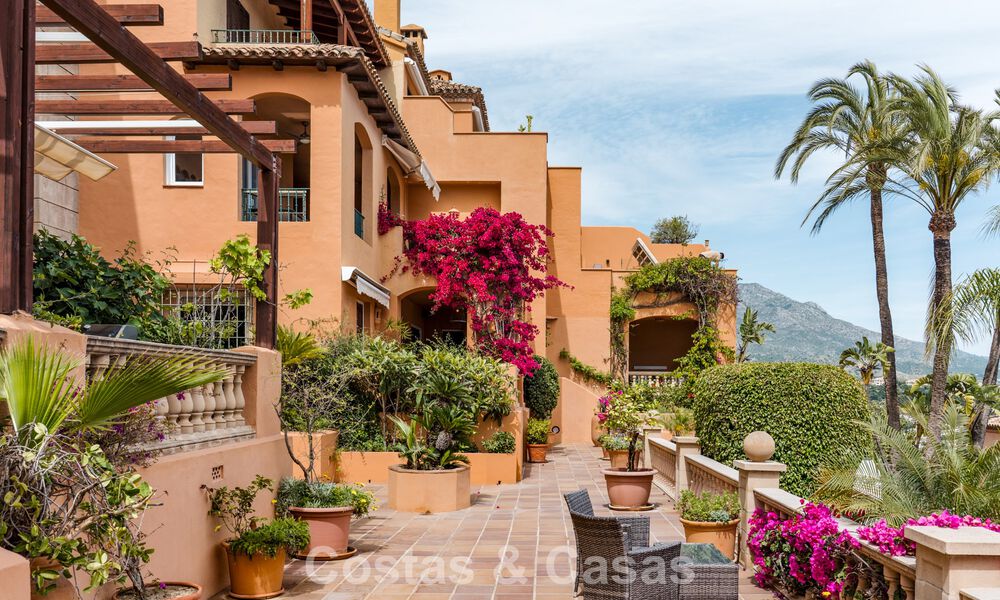 Luxury duplex penthouse with panoramic views for sale in Nueva Andalucía’s golf valley, Marbella 808070