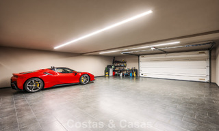 Contemporary luxury villa with minimalist design for sale in Nueva Andalucía, Marbella 808099 