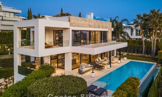 Contemporary luxury villa with minimalist design for sale in Nueva Andalucía, Marbella 808101 