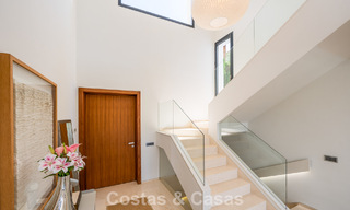 Contemporary luxury villa with minimalist design for sale in Nueva Andalucía, Marbella 808105 