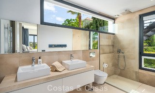 Contemporary luxury villa with minimalist design for sale in Nueva Andalucía, Marbella 808108 