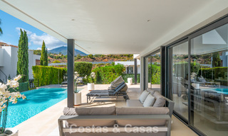 Contemporary luxury villa with minimalist design for sale in Nueva Andalucía, Marbella 808121 