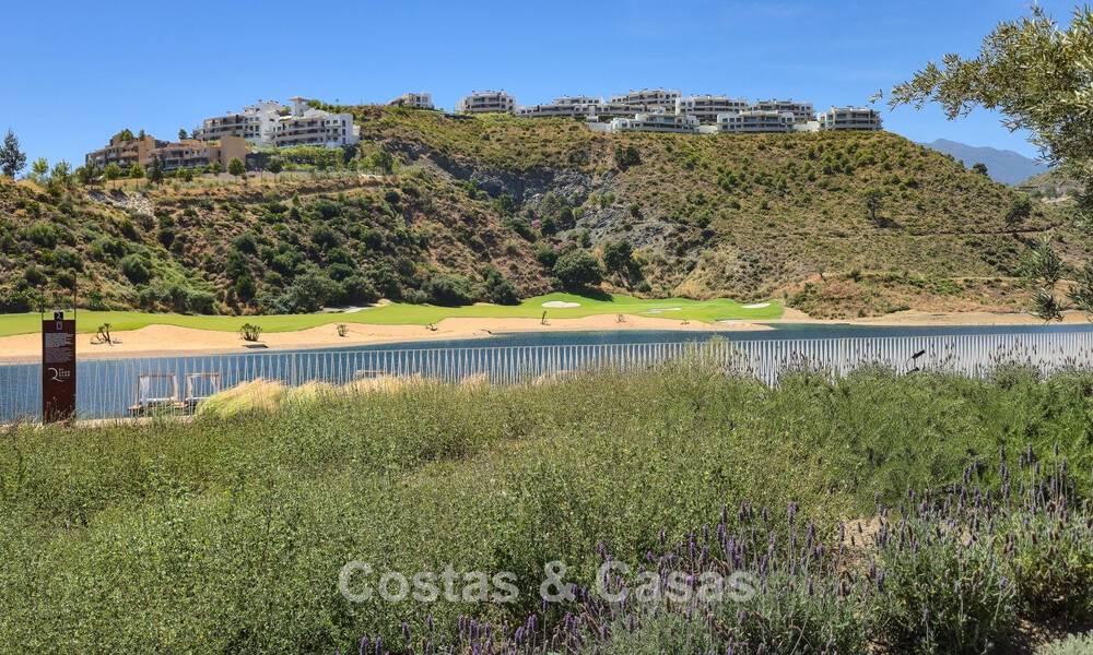 Contemporary luxury apartments for sale at the prestigious La Quinta Resort, Marbella - Benahavís 808687