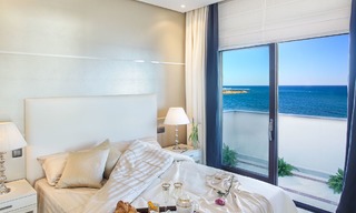 Beachfront luxury apartments for sale, Estepona, Costa del Sol with open sea views 9726 