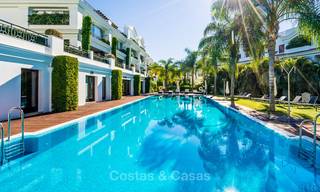 Frontline beach luxury penthouse to buy, Estepona, Costa del Sol, first line beach with open sea view and private pool 9849 