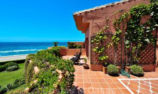 Exclusive beachfront penthouse apartment for sale, frontline beach of Los Monteros in Marbella 37172 
