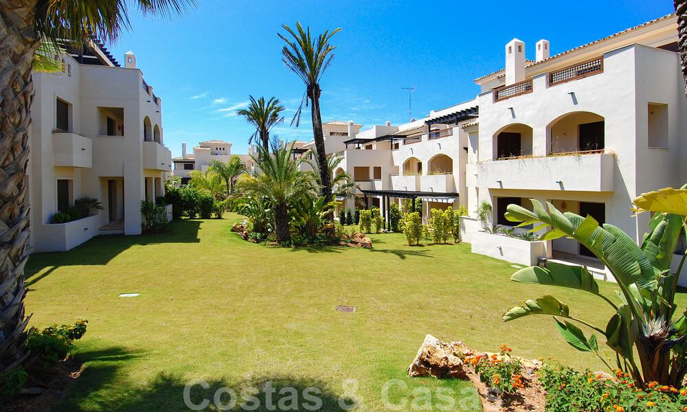 Luxury penthouse apartment for sale near Puerto Banus in Nueva Andalucia, Marbella 30637