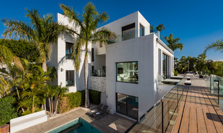 Exclusive modern villa to buy, golf course, Marbella – Benahavis 37625 