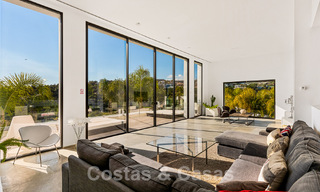 Modern luxury illa for sale in a golf course urbanization in Marbella - Benahavis 49491 