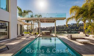 Modern luxury illa for sale in a golf course urbanization in Marbella - Benahavis 49518 