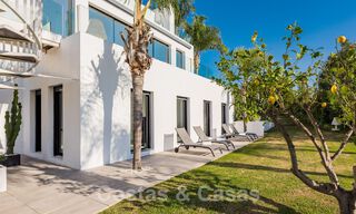 Modern luxury illa for sale in a golf course urbanization in Marbella - Benahavis 49522 