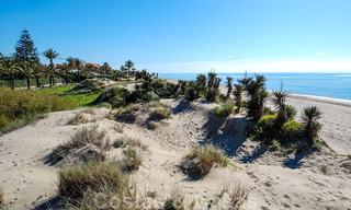 Beachfront exclusive villa for sale in prestigious urbanisation of East Marbella 30505 