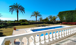 Beachfront exclusive villa for sale in prestigious urbanisation of East Marbella 30520 