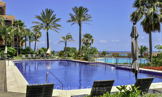 Luxury frontline sea apartments for sale in Malibu, Puerto Banus, Marbella 23167 