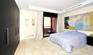 Luxury frontline sea apartments for sale in Malibu, Puerto Banus, Marbella 23188 